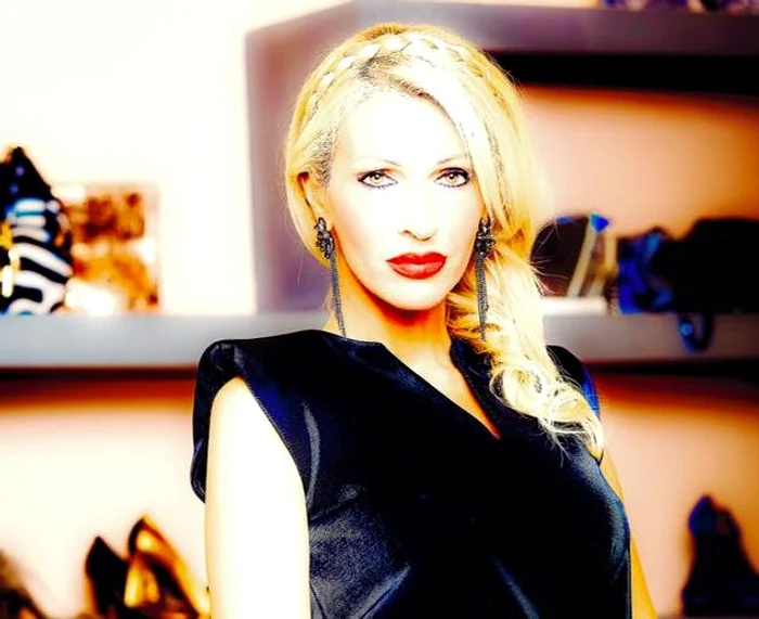 
    Virgil Măgureanu a fost șef SRI în perioada 1990 - 1997  