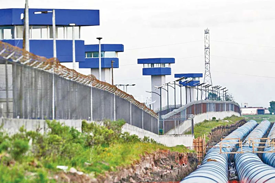 Tunelul se întinde pe 1,5 kilometri