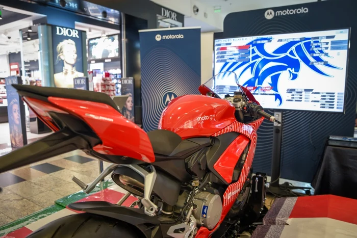 Ducati Panigale V2.