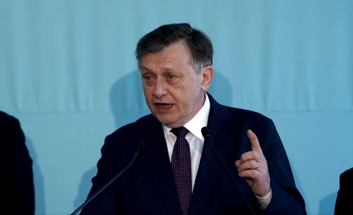 Crin Antonescu critică proiectul Europei pentru trecerea la energie verde Foto: Captură video