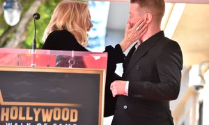  FOTO Profimedia Catherine O’Hara, alături de Macaulay Culkin la ceremonia în care actorul a fost primit o stea pe Hollywood Walk of Fame