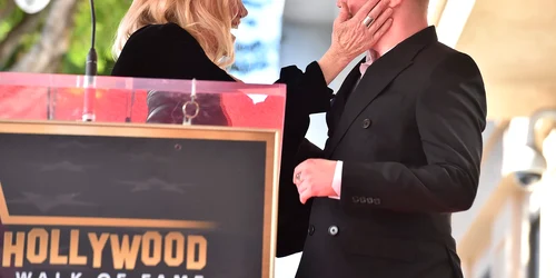 FOTO Profimedia Catherine O’Hara, alături de Macaulay Culkin la ceremonia în care actorul a fost primit o stea pe Hollywood Walk of Fame