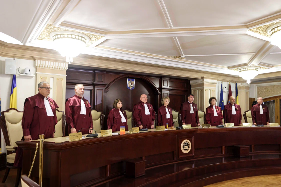 Deliorga, al treilea de la stânga, este judecător CCR din 2019. FOTO INQUAM Photos Octav Ganea