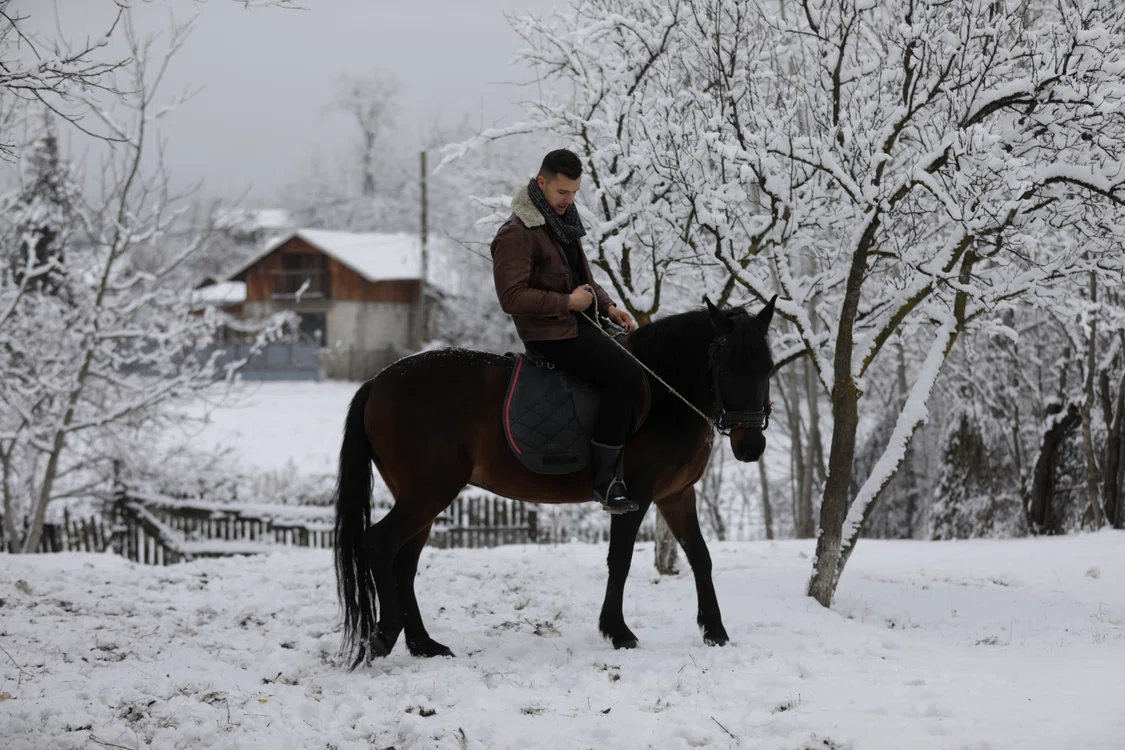 Remus Boroiu are o bună experiență cu animalele și adoră să călărească