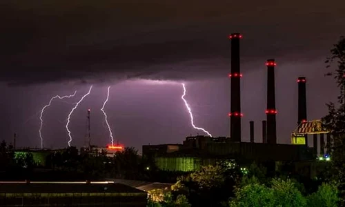bucuresti furtuna nori negri jpeg