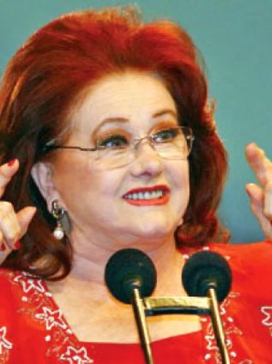Stela Popescu, o actriţă „veterană“ a Revelioanelor