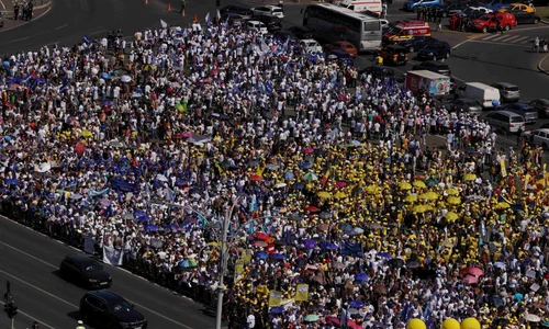 Protest Educație - mii de profesori în Piața Victoriei FOTO Inquam  / Octav Ganea