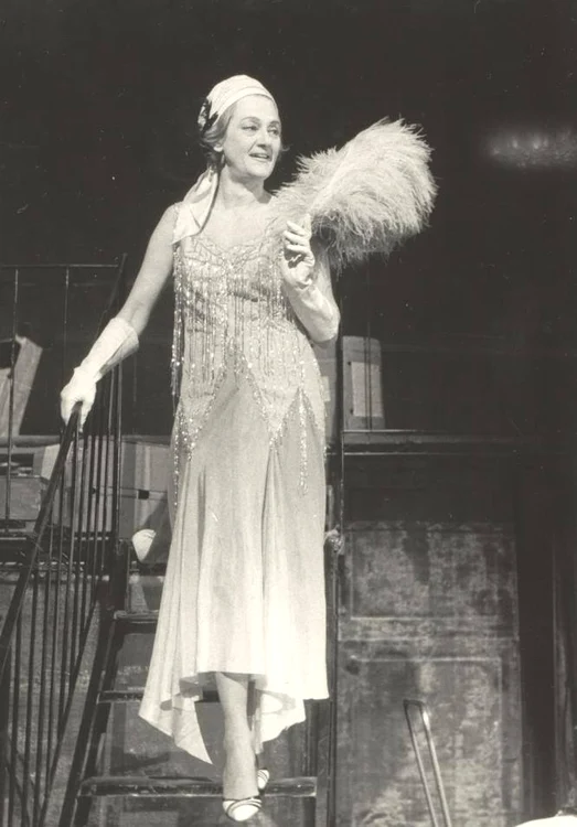 olga tudorache efectul razelor gamma asupra anemonelor in regia catalinei buzoianu teatrul mic 1977 jpg jpeg