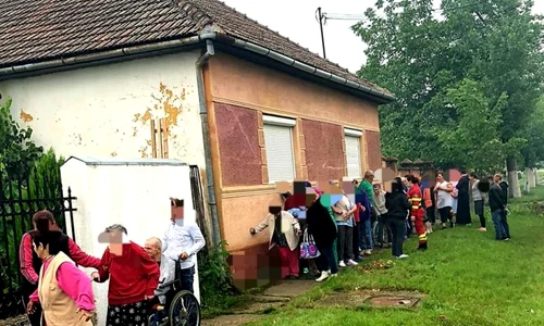 Cei 27 de bătrâni din cămin și doi angajați au fost evacuați în clădire jpeg
