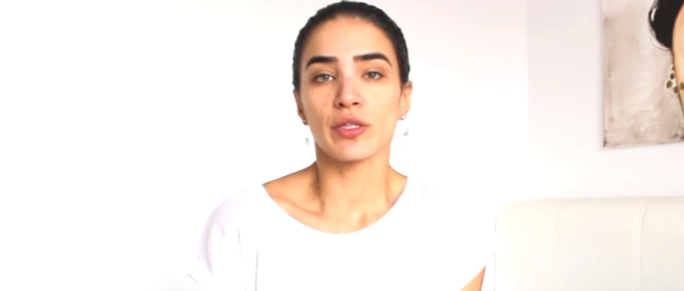 
    Vedeta s-a filmat fără machiaj, spre uimirea fanilorFoto: captură video Youtube  