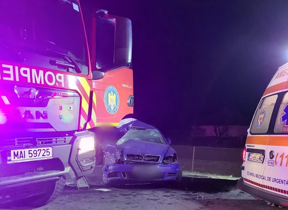 O fetiță de 3 ani și un bărbat și-au pierdut viața într-un accident rutier grav FOTO: Actual de Cluj