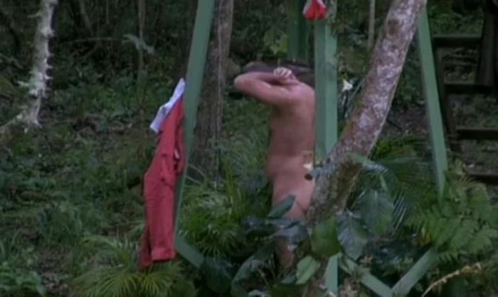 Mihai a intrat la duş gol puşcăfoto: captură Pro Tv