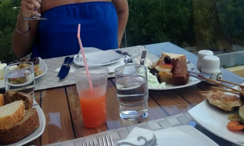 Gabriela Cristea şi Tavi Clonda jpeg
