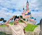 Artista a anunțat pe rețelele de socializare că a plecat în vacanță și a început să posteze mai multe fotografii de la Disneyland