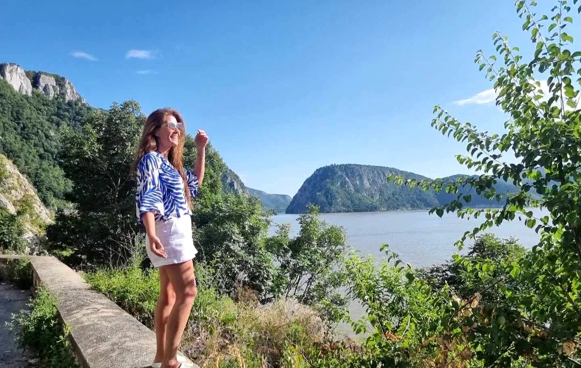 Aida Parascan este chef bucătar la un resort de pe Clisura Dunării. Sursă: Click!