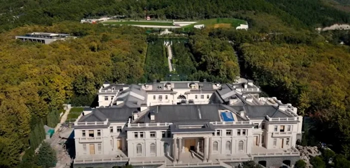 Palatul lui Putin de la Marea Neagră Captură YouTube