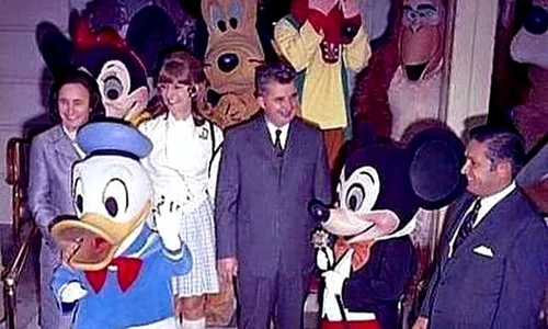 ceuasescu disneyland adevarul jpg