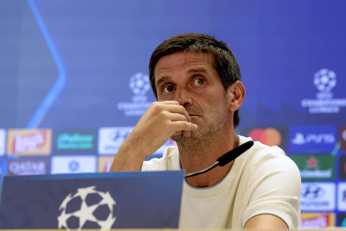 Cristi Chivu este antrenorul unei echipe de top din fotbalul european