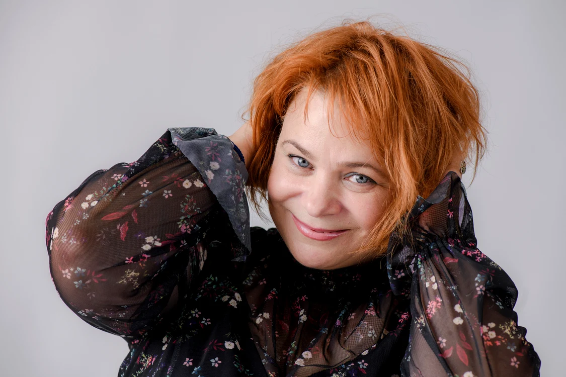 
    Anca Sigartău și Anca Androne, scenă din 