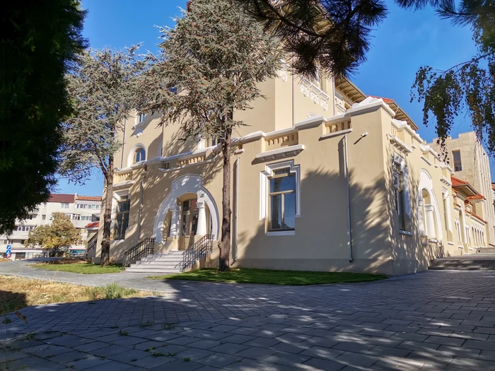 Până la sfârșitul anului Judecătoria Slatina își va muta activitatea în noul sediu FOTO: A.M.