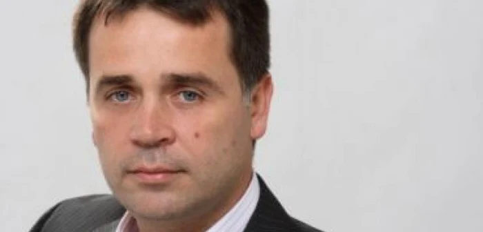 Piteşti: Ciocănel, cel mai “bazat” funcţionar public