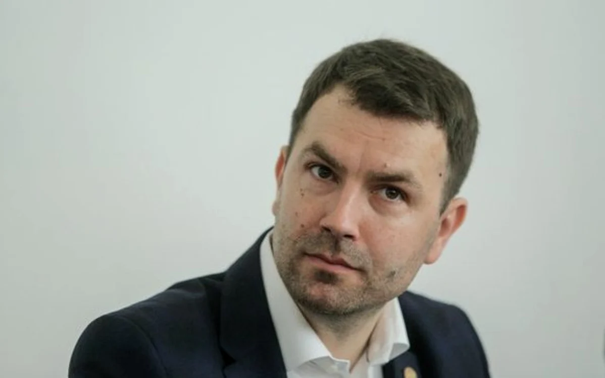 
    Ministrul Transporturilor, Cătălin Drulă, nu este de acord cu majorarea salariilor de la MetrorexFoto: Inquam  