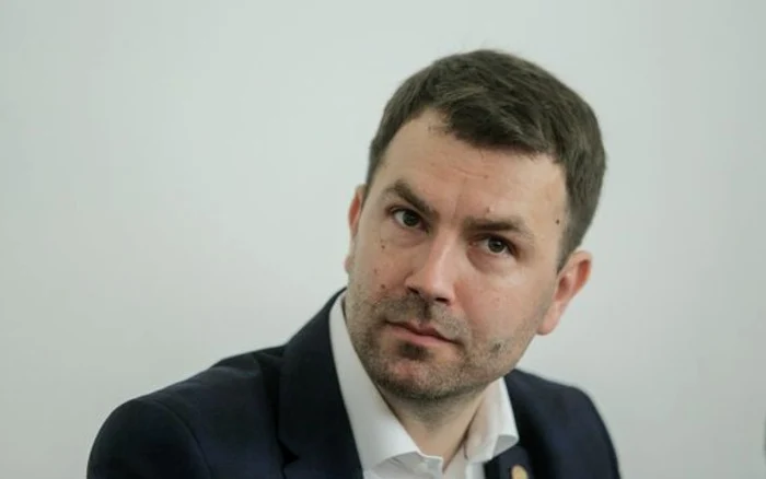 
    Ministrul Transporturilor, Cătălin Drulă, nu este de acord cu majorarea salariilor de la MetrorexFoto: Inquam  