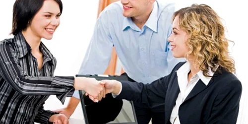 Omul de afaceri orădean Călin Păcurar îşi caută parteneri de afaceri la speed-dating