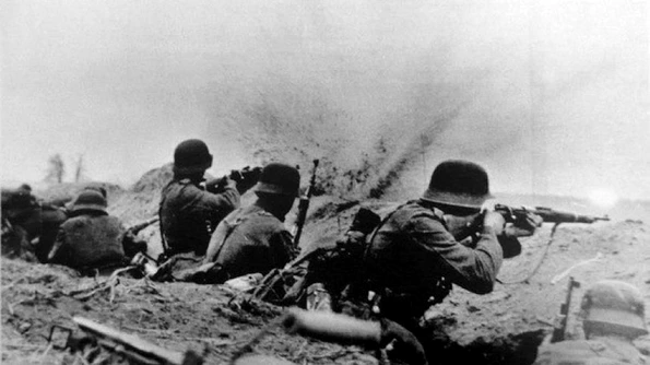 Colaborarea militară româno germană Sprijinul artileristic în linia întâi jpeg