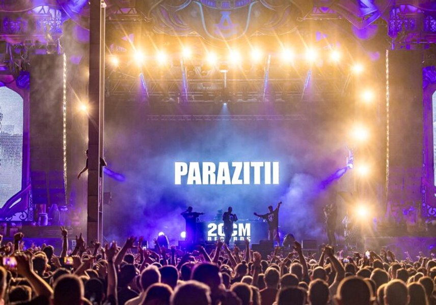 Cutremur la Untold. Trupa Paraziții se retrage de la festival. Artiștii anunță că își anulează toate concertele. Reacția fanilor 