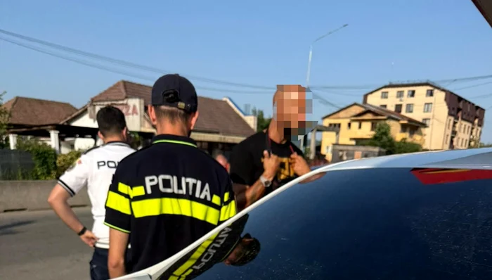 Andrew Tate a rămas fără permis: a fost prins conducând cu aproape 200 de km/h într-o zonă intens circulată