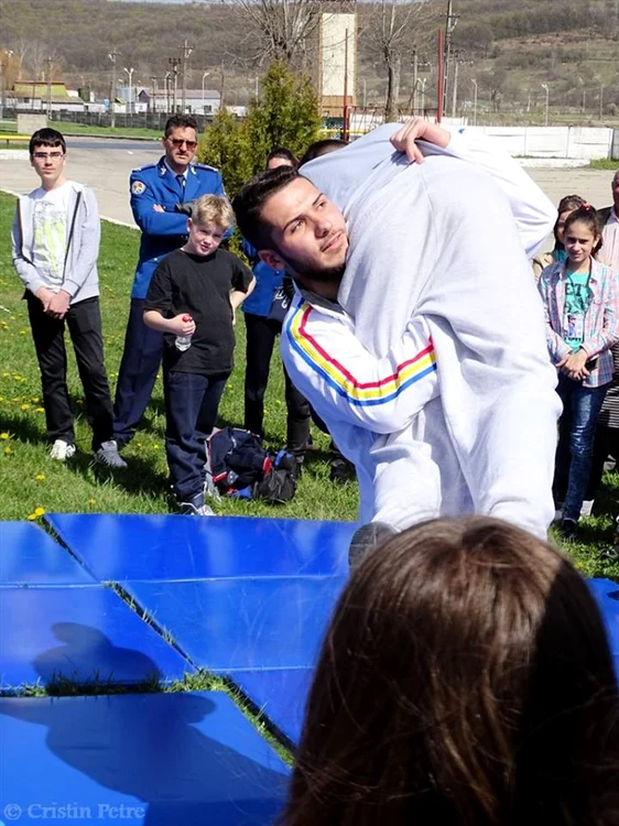 titi rizea wushu