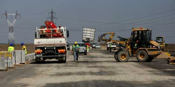 Fondul Naţional de Dezvoltare a fost înfiinţat în 2006 pentru ca banii din privatizări să ajungă în lucrări de infrastructură 