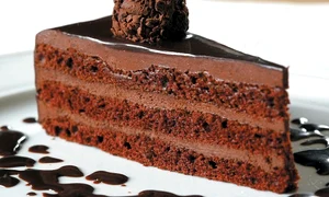 tort cu ciocolata si rom 580x400 jpeg