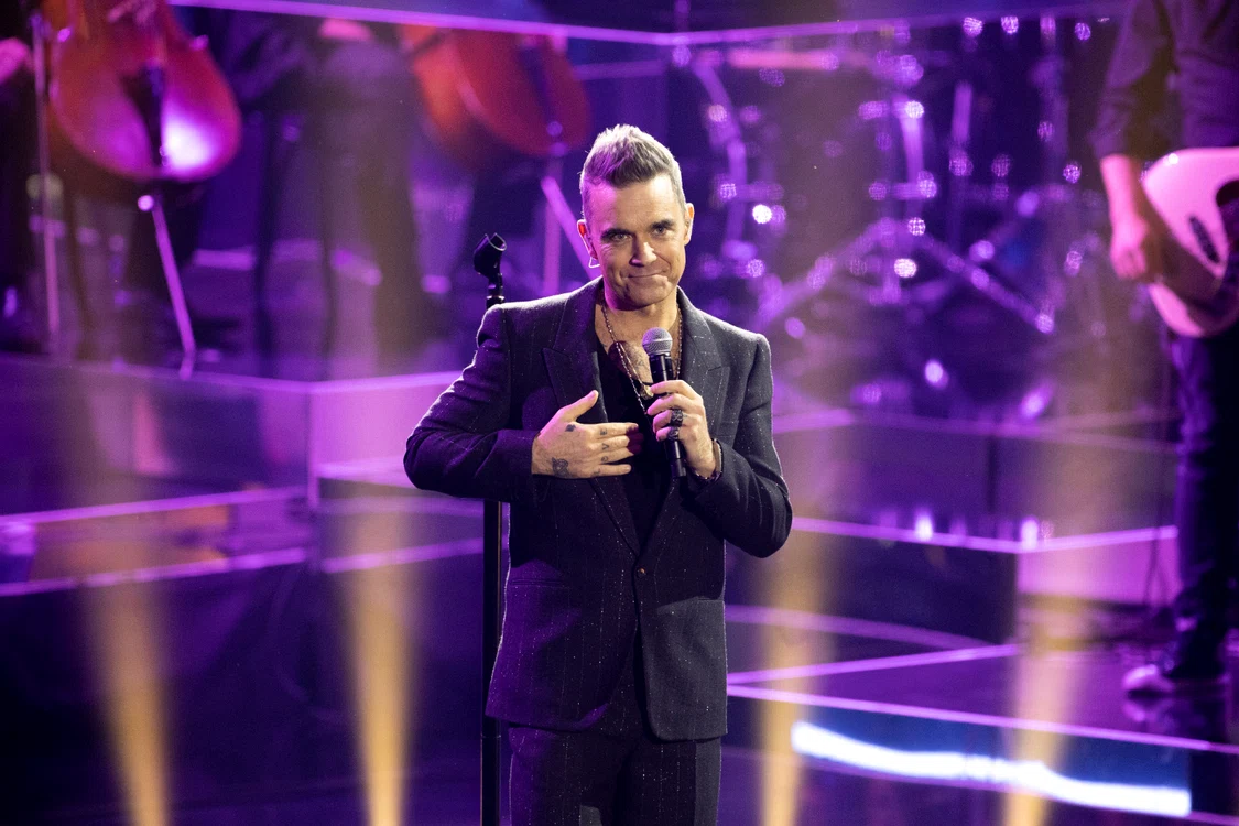 Robbie Williams GettyImages 1442953702 jpg