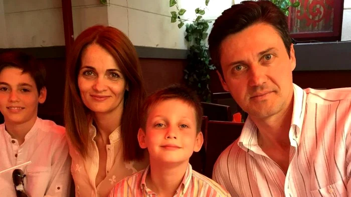 1 elvira deatcu si familia jpg jpeg