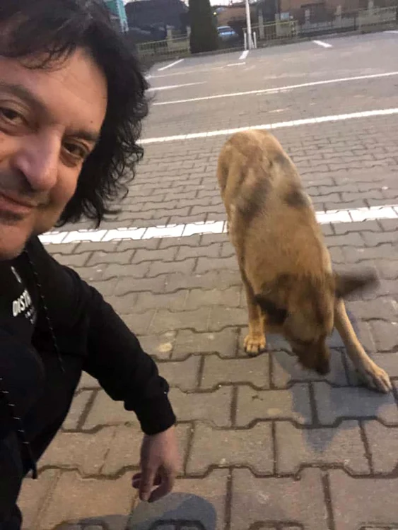 Paul Ciuci, solistul trupei Compact, şi-a impresionat fanii cu această fotografie