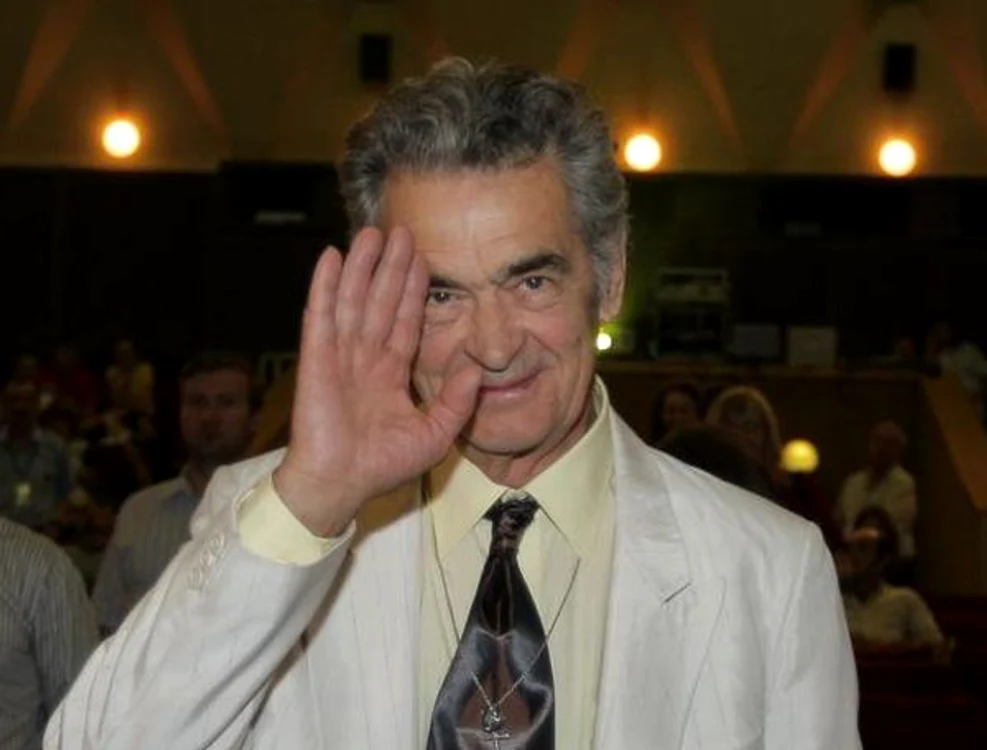 
    Actorul Iurie Darie a fost transportat la Spitalul Floreasca. (Foto: Click!)  