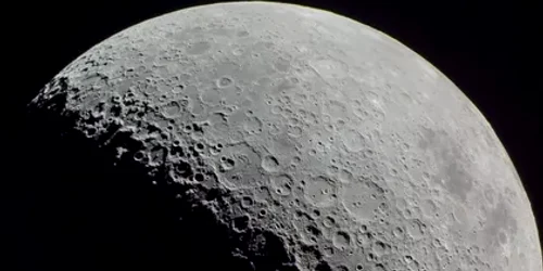luna 800x450 jpg