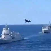 italia trimite o fregata pentru a proteja cipru foto captura video jpg