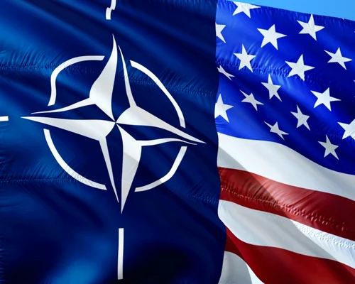 drapel steag nato sua america foto shutterstock