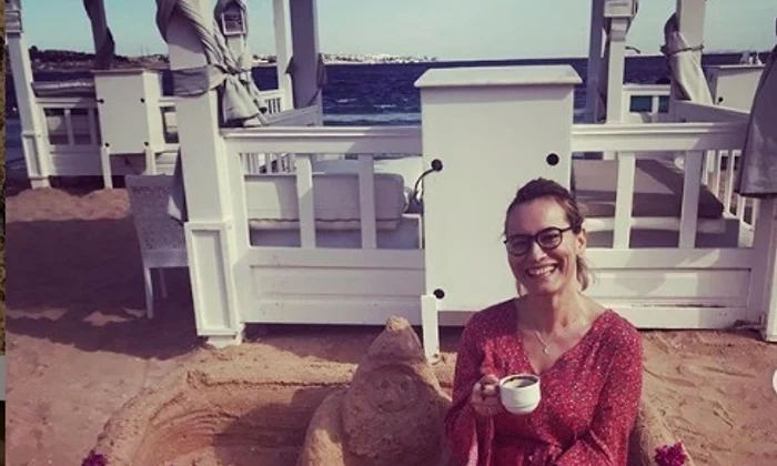 1 andreea esca craciun egipt jpg jpeg