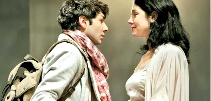 Diana Dumbravă şi Rareş Florin Stoica, pe scena Teatrului Naţional Bucureşti