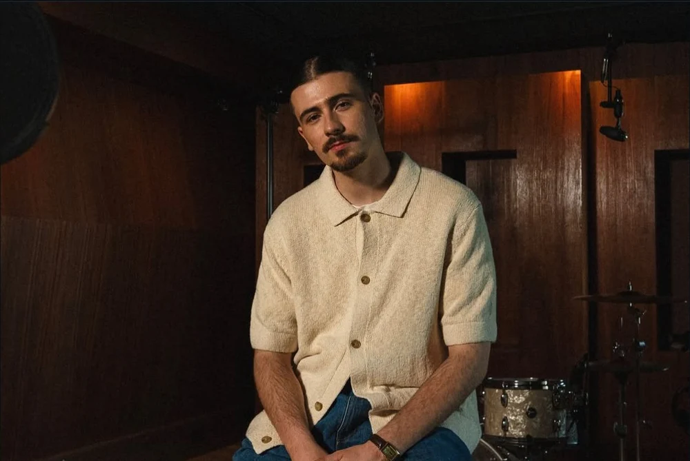 Celebra înșelătorie „falsul Brad Pitt” revine: o bătrână „locuiește în frig, dar continuă să-i trimită tot ce are” unui impostor