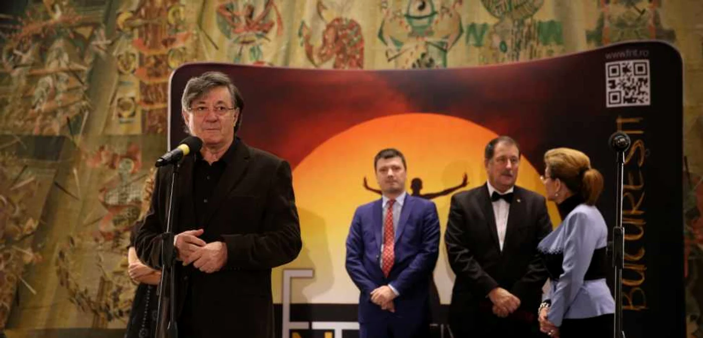 Ion Caramitru, la deschiderea Festivalului Naţional de Teatru       FOTO: Florin Ghioca