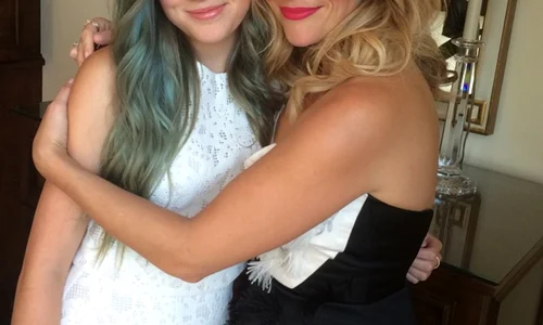 Reese Witherspoon "Me and my girl #ready for Hot Pursit premiere! @avaphillippe" jpeg