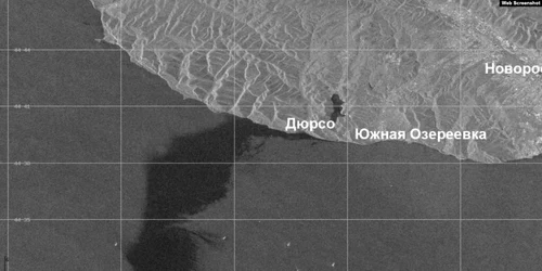 Scurgere de petrol in Marea Neagra FOTO Europa Libera