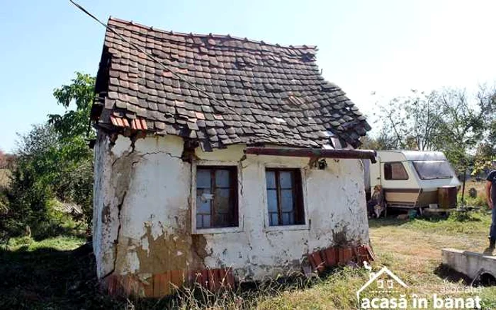 Tranformarea unei cocioabe într-o casă civilizată