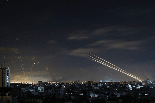 Cum se pot folosi americanii de vânzarea sistemului Iron Dome al Israelului către Cipru pentru a livra mai multe arme Ucrainei