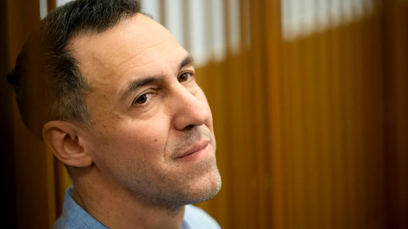 Laurent Vinatier a fost condamnat la 3 ani de închisoare Foto: AP/Pavel Bednyakov
